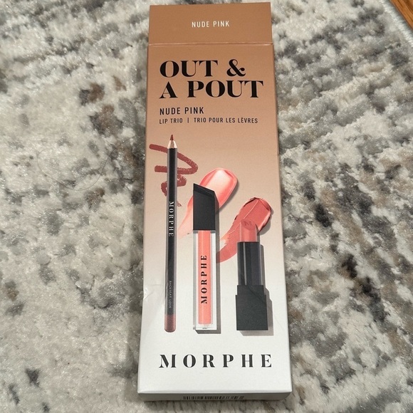 Morphe -Out And A Pout "Nude Pink" Lip Trio - Lipstick, Gloss & Pencil - Picture 1 of 4